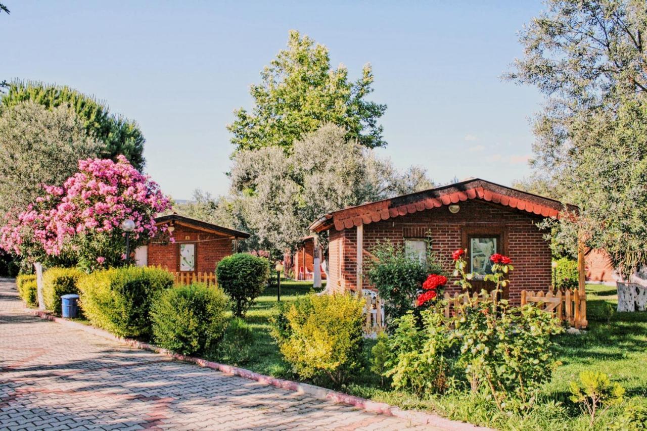 Kervan Tatil Koeyue Edremit  Bagian luar foto